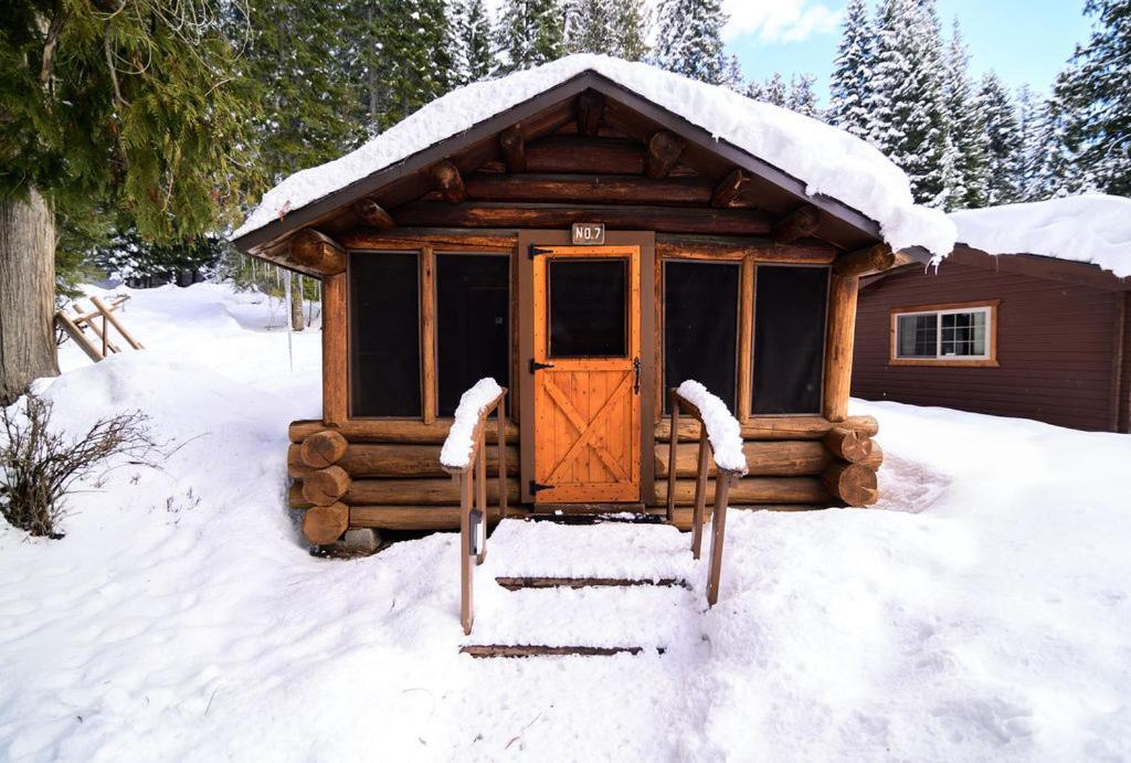 Lochsa Lodge Lolo Exteriör bild